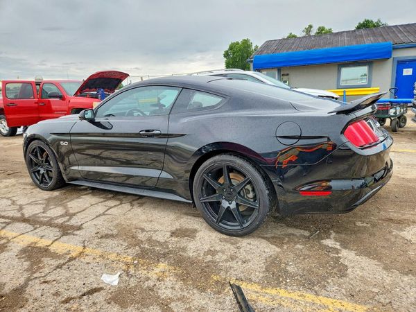 2017 FORD MUSTANG