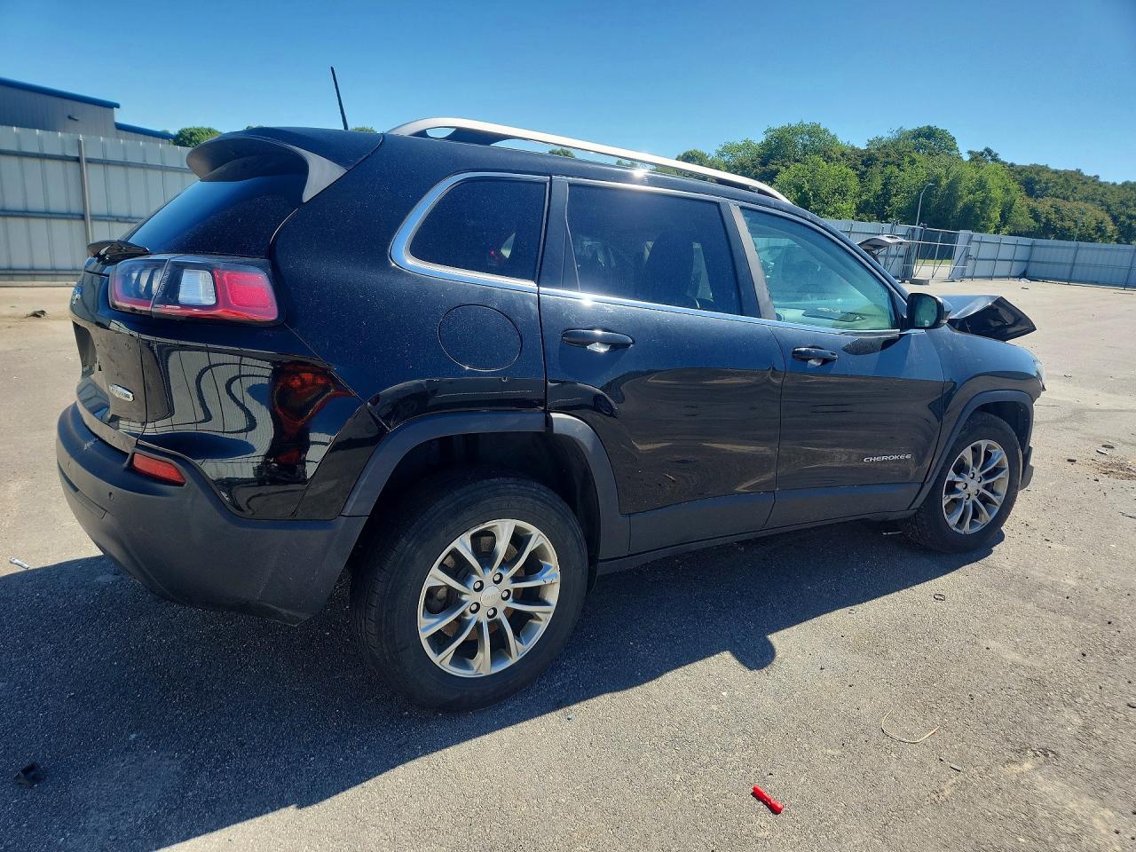 2019 JEEP CHEROKEE LATITUDE PLUS 4X4
