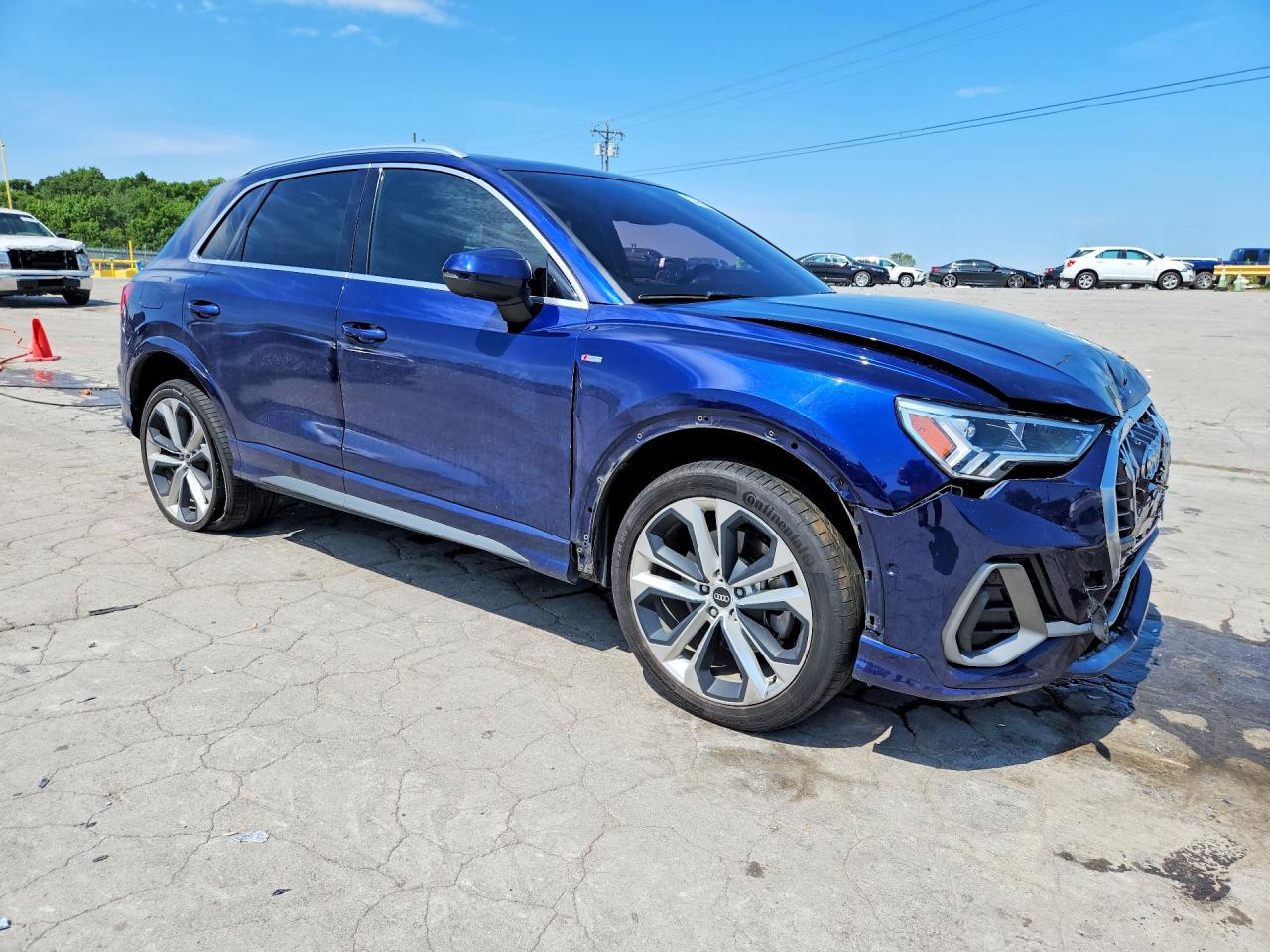 2021 AUDI Q3