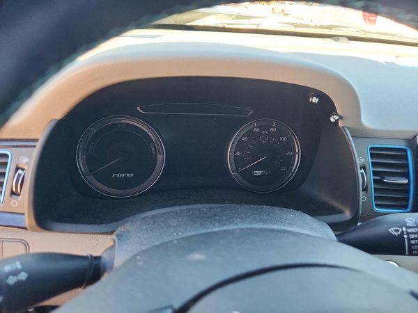 2018 KIA NIRO