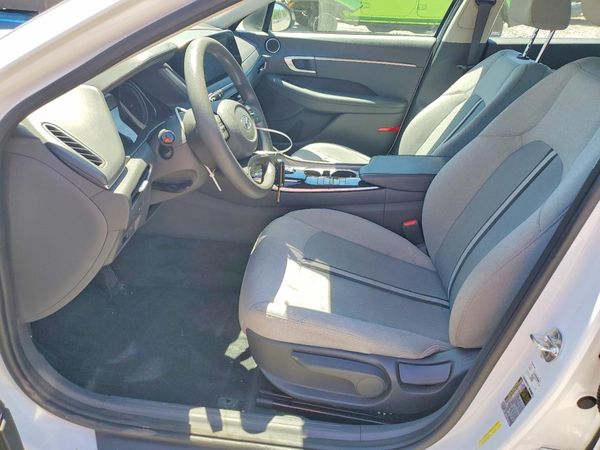 2020 HYUNDAI SONATA SE