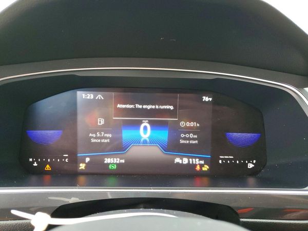 2022 VOLKSWAGEN TIGUAN 4Motion SE