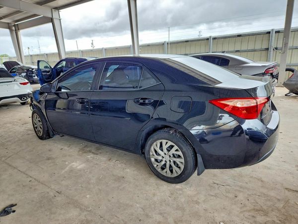 2017 TOYOTA COROLLA