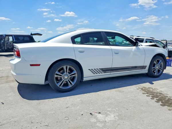 2013 DODGE CHARGER SXT