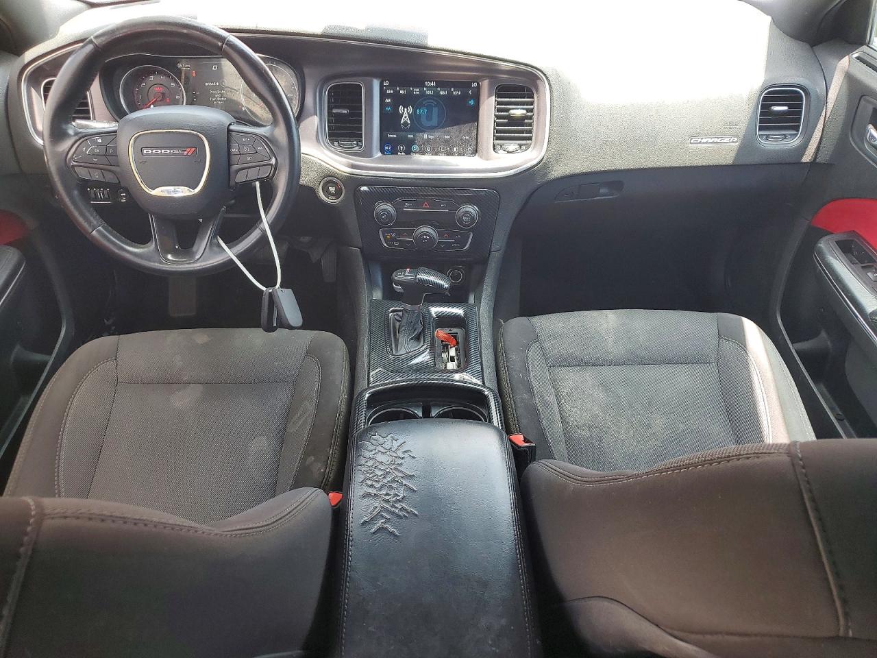 2016 DODGE CHARGER SE