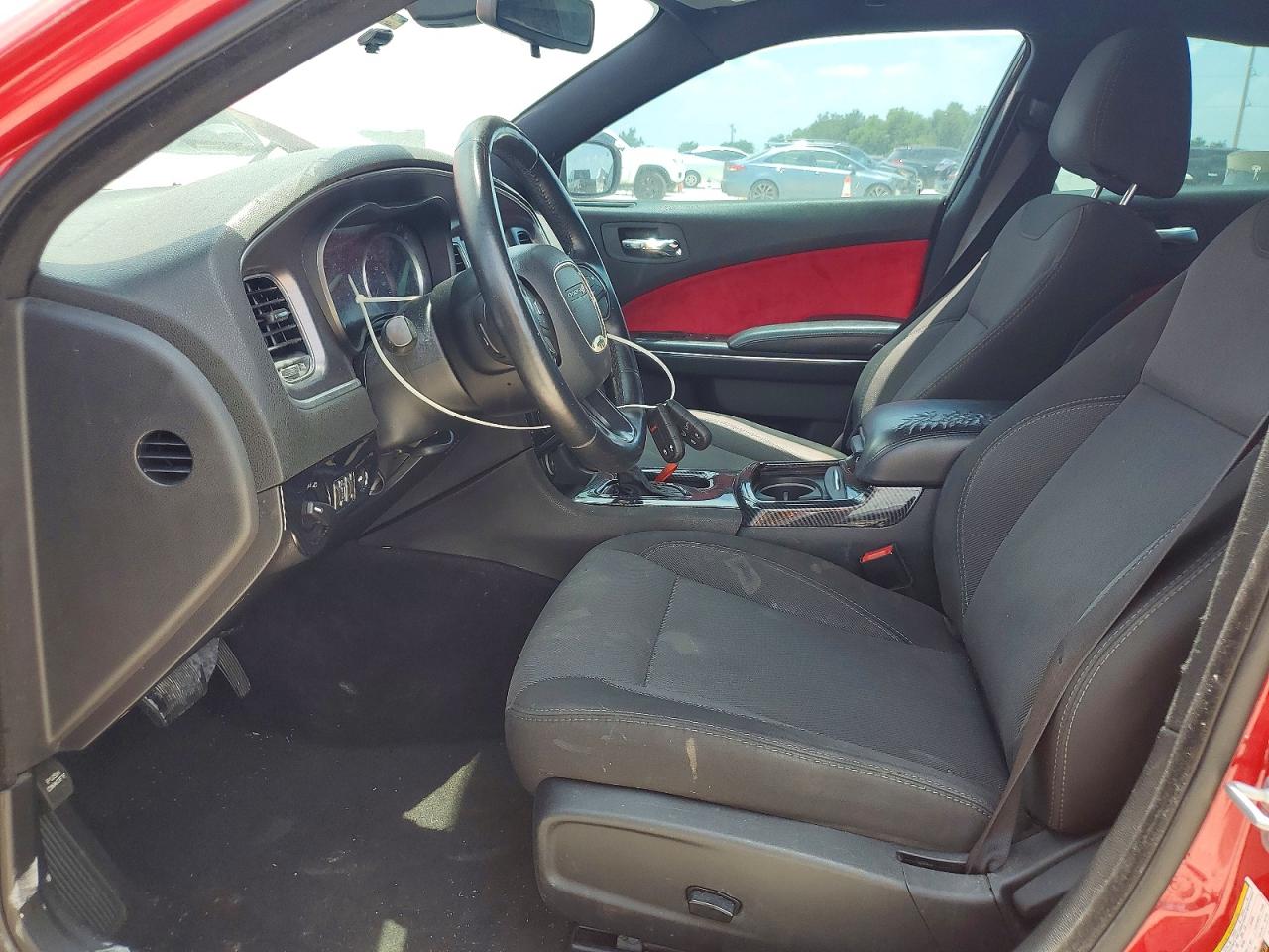 2016 DODGE CHARGER SE