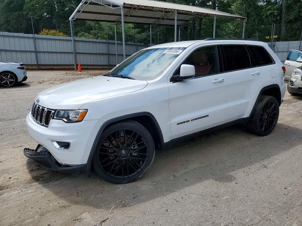 2017 JEEP GRAND CHEROKEE LAREDO 4X2