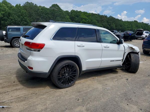 2017 JEEP GRAND CHEROKEE LAREDO 4X2