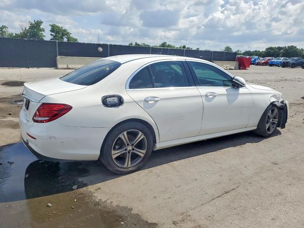 2017 MERCEDES-BENZ E E300