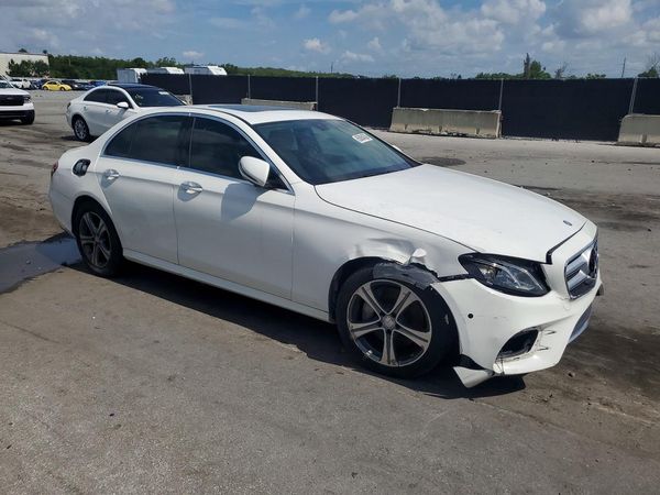 2017 MERCEDES-BENZ E E300