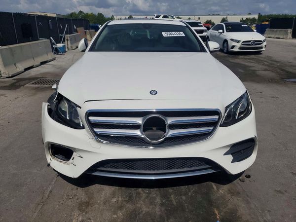 2017 MERCEDES-BENZ E E300