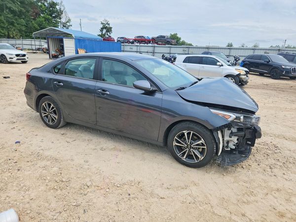 2022 KIA FORTE FE, LXS
