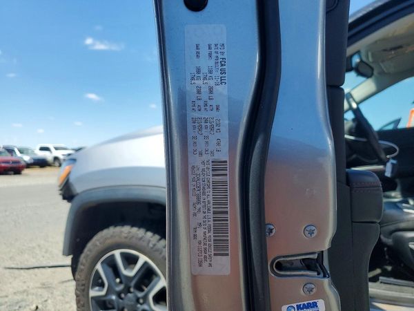 2019 JEEP COMPASS TRAILHAWK 4X4