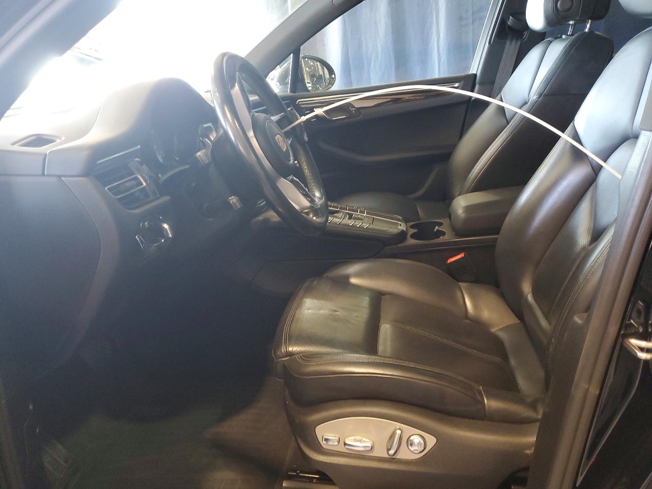 2020 PORSCHE MACAN S