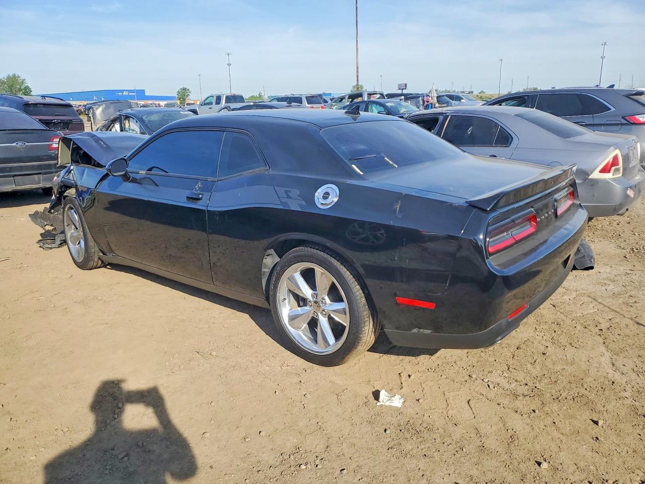 2016 DODGE CHALLENGER SXT Plus