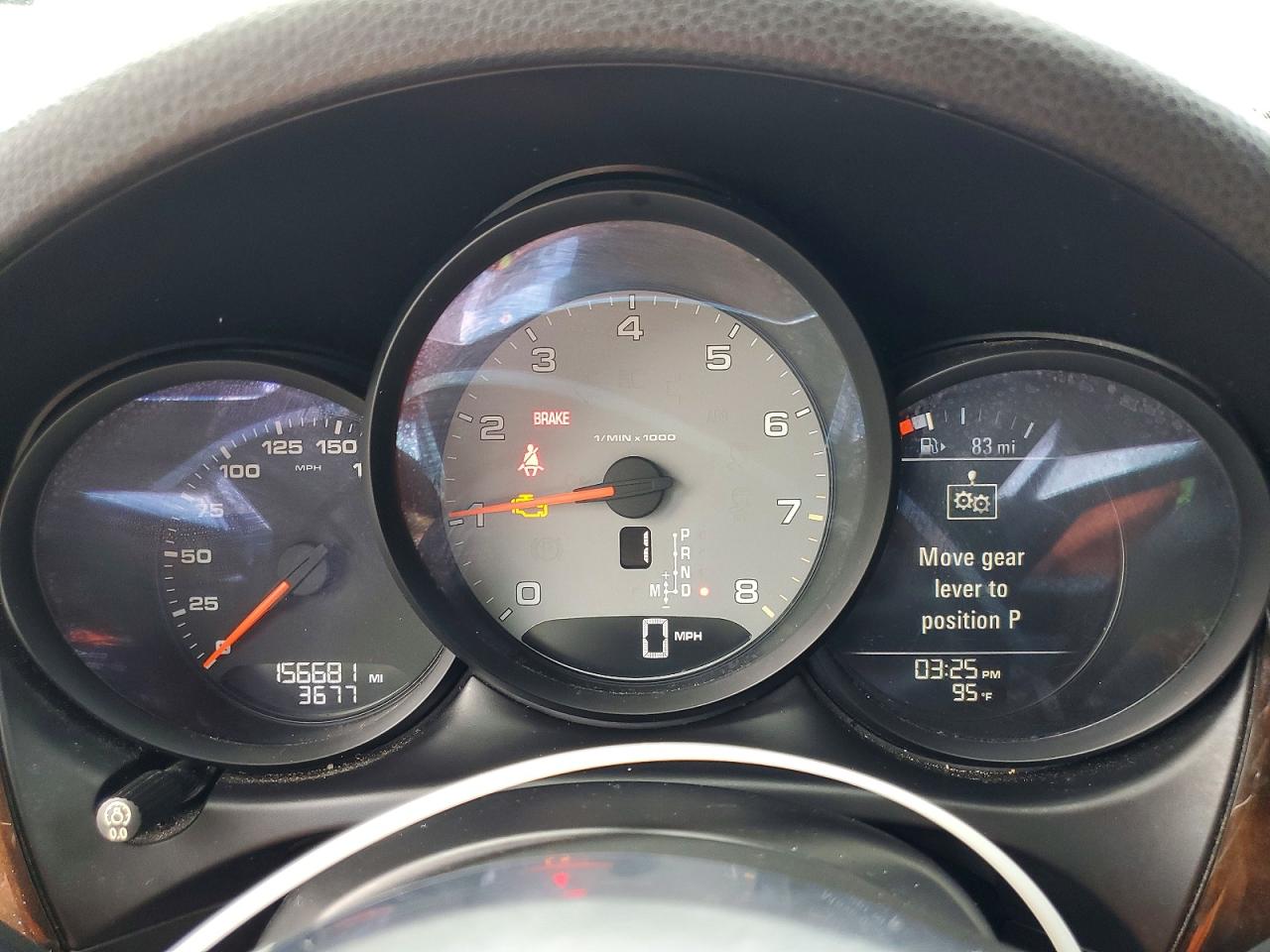 2015 PORSCHE MACAN