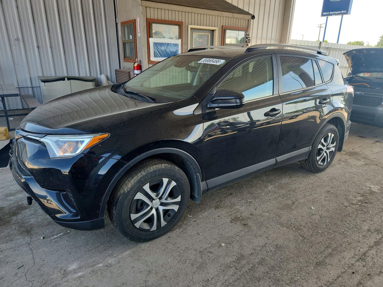2018 TOYOTA RAV4 LE