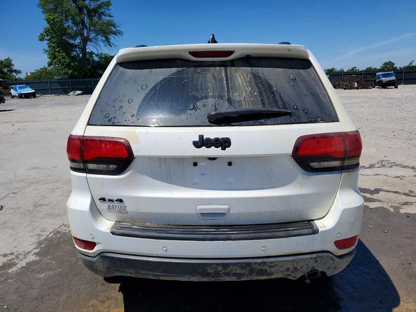 2021 JEEP GRAND CHEROKEE LAREDO 4X4