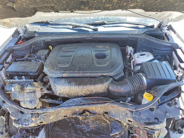 2021 JEEP GRAND CHEROKEE LAREDO 4X4
