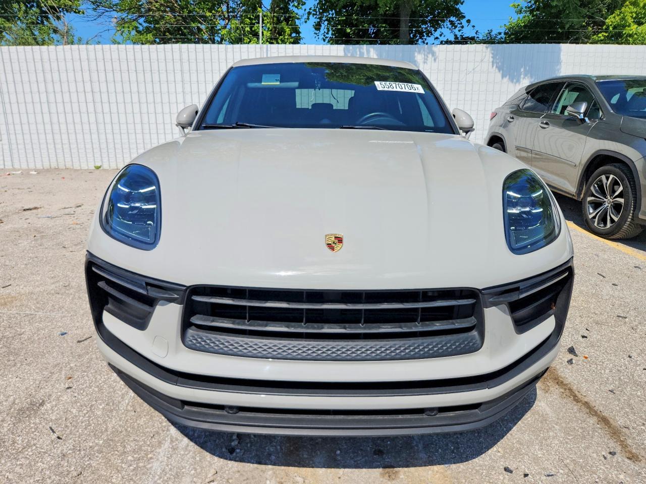 2022 PORSCHE MACAN