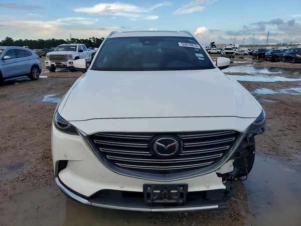 2018 MAZDA CX-9 Signature