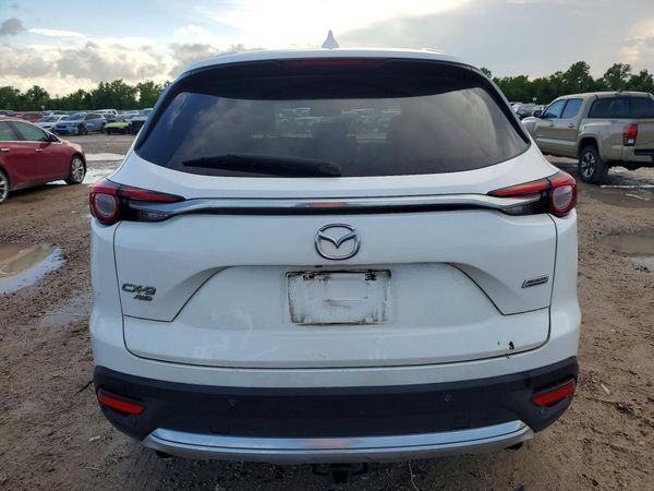 2018 MAZDA CX-9 Signature