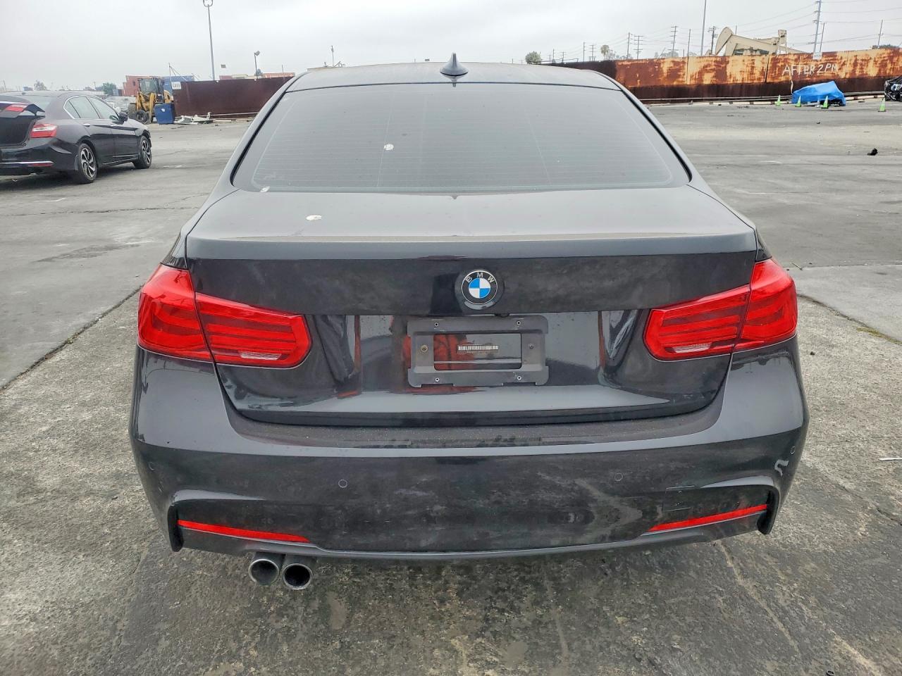 2017 BMW 330 SA