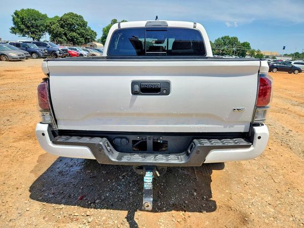 2021 TOYOTA TACOMA SR5