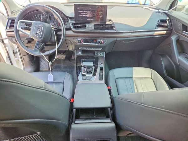 2022 AUDI Q5 quattro Premium