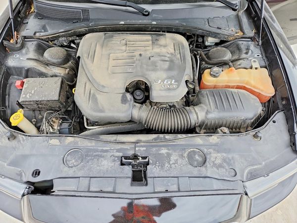 2013 DODGE CHARGER SE