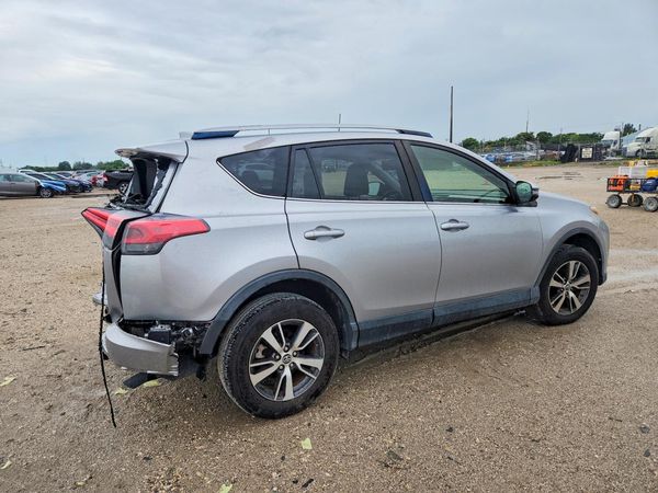 2018 TOYOTA RAV4 Adventure/XLE