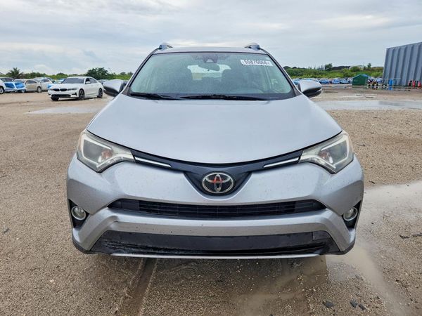 2018 TOYOTA RAV4 Adventure/XLE