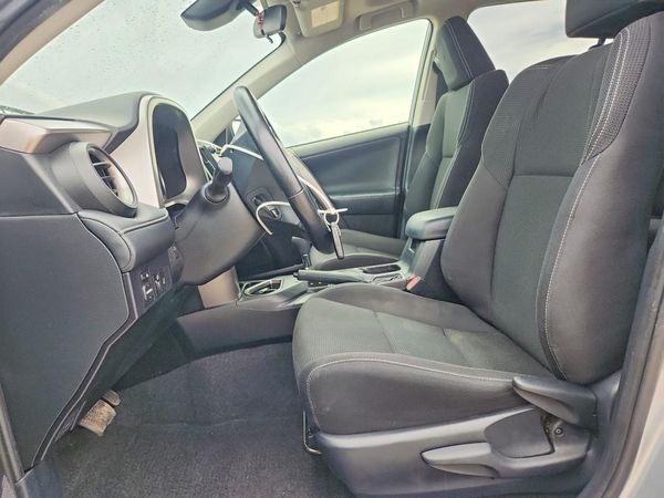 2018 TOYOTA RAV4 Adventure/XLE