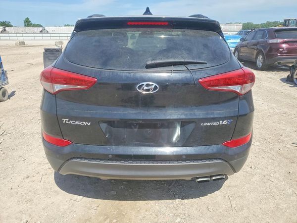 2016 HYUNDAI TUCSON