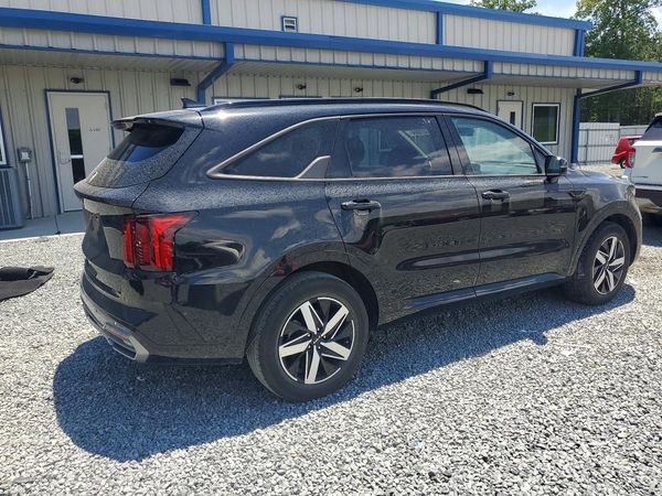 2023 KIA SORENTO S