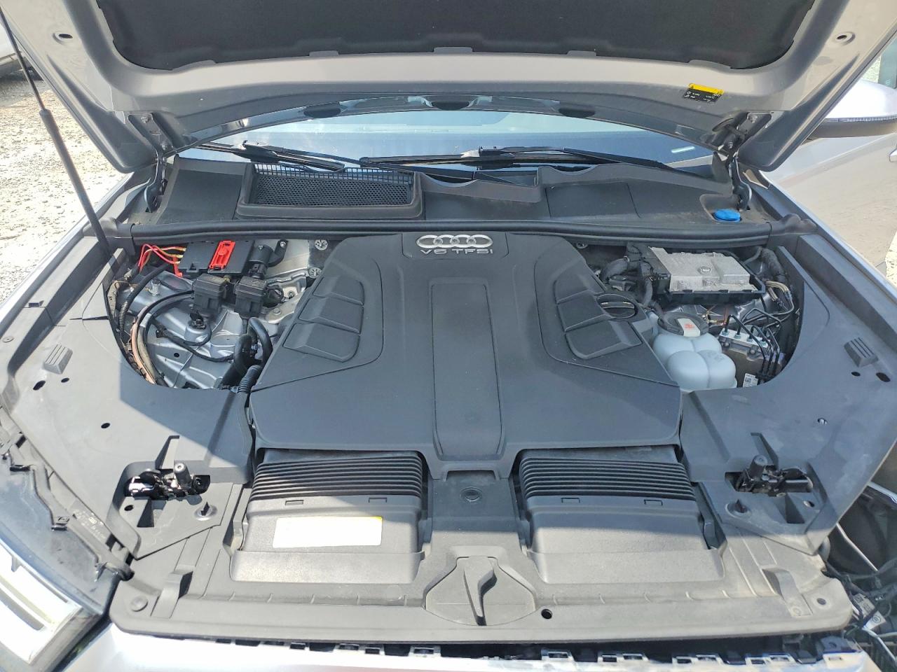 2018 AUDI Q7 quattro Premium Plus