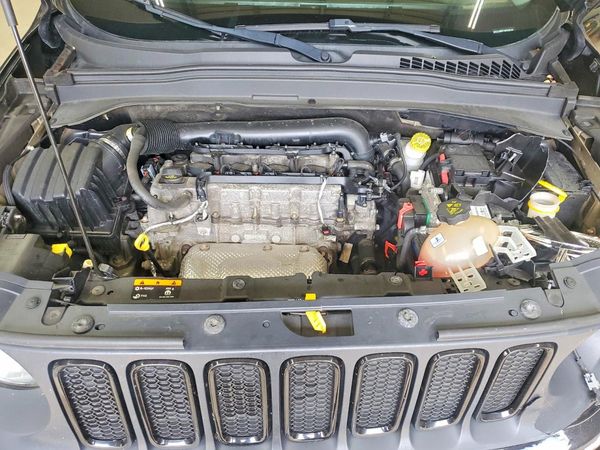 2016 JEEP RENEGADE LATITUDE 4X4