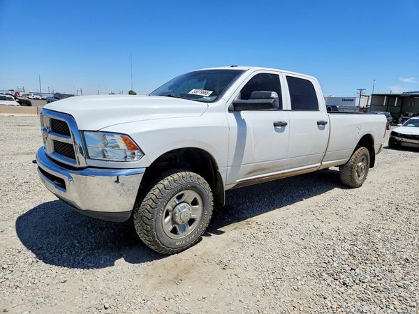 2018 RAM 2500 ST CREW CAB 4X4