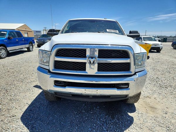 2018 RAM 2500 ST CREW CAB 4X4