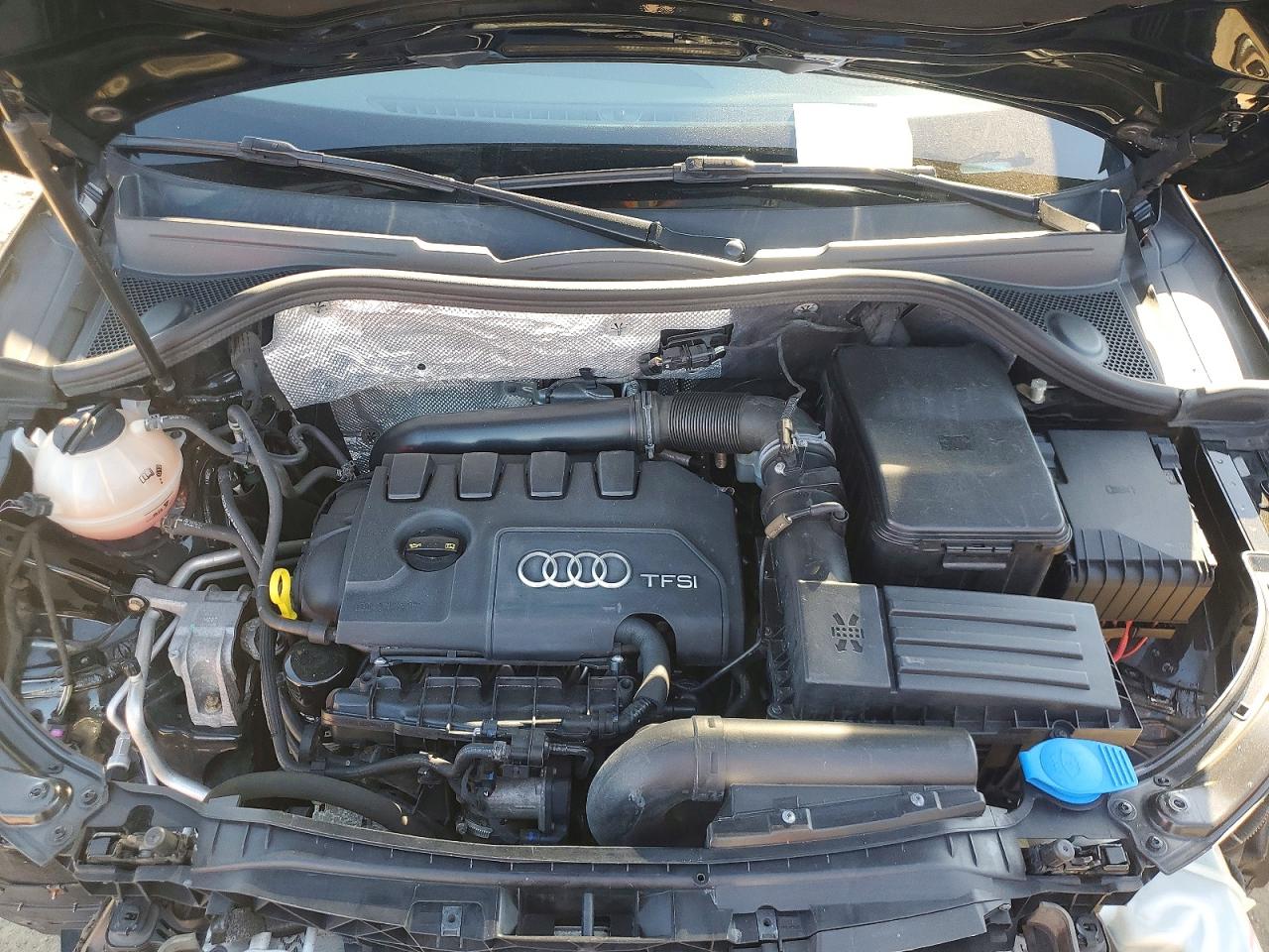 2017 AUDI Q3 quattro Prestige