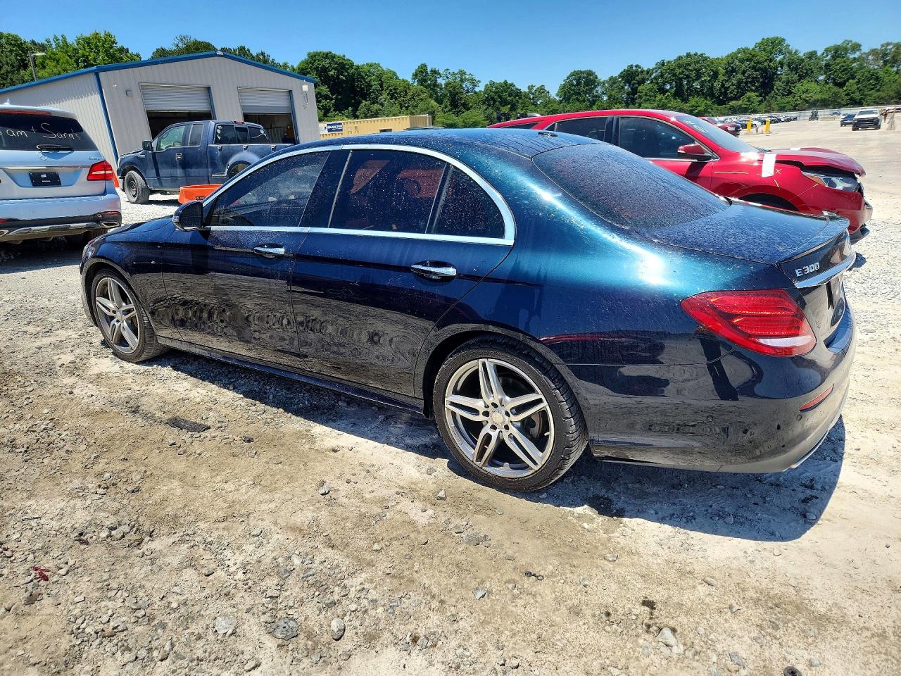 2017 MERCEDES-BENZ E E300