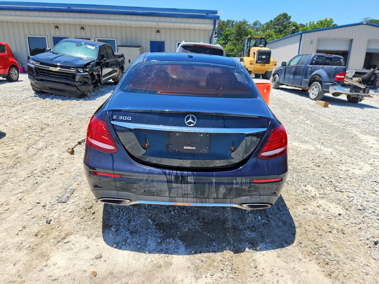 2017 MERCEDES-BENZ E E300