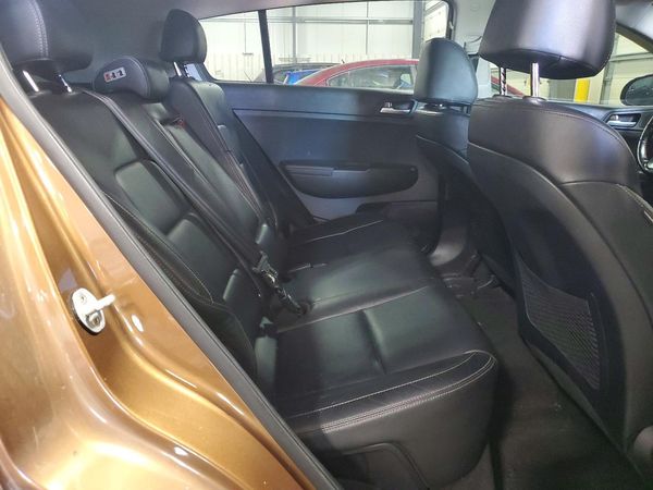 2017 KIA SPORTAGE