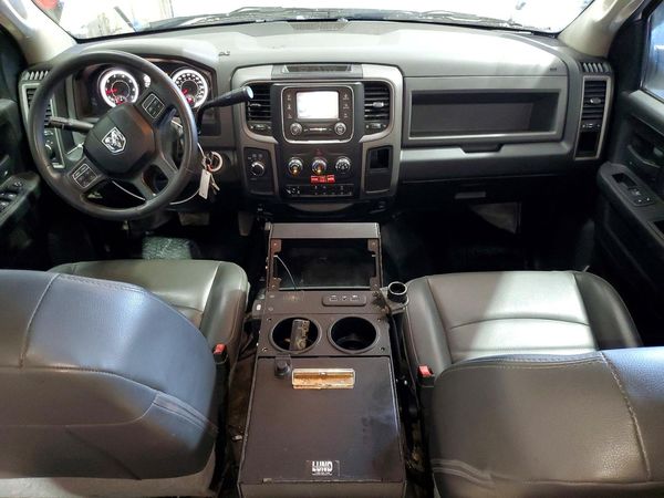 2018 RAM 2500 ST CREW CAB 4X4
