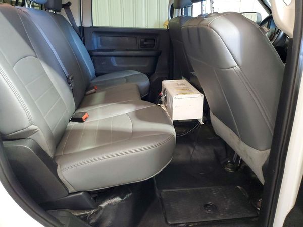 2018 RAM 2500 ST CREW CAB 4X4