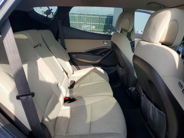 2017 HYUNDAI SANTA FE Base
