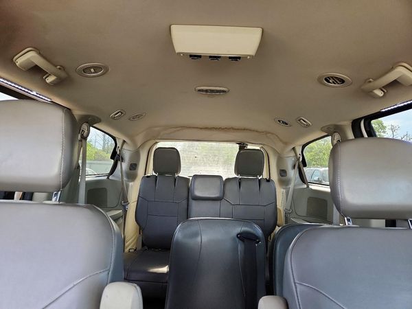 2013 DODGE GRAND CARAVAN SE