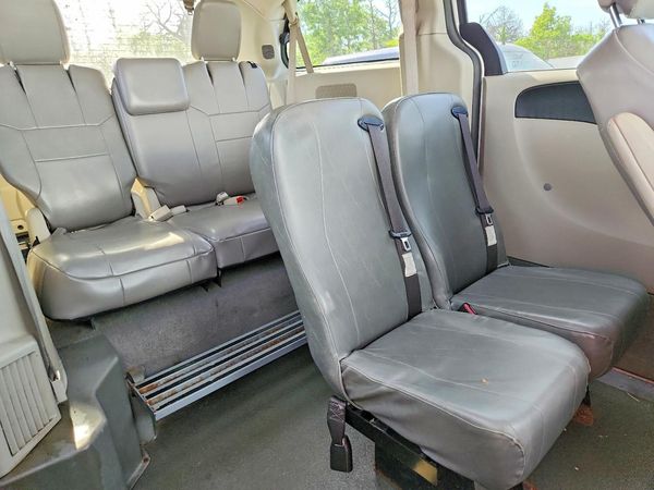 2013 DODGE GRAND CARAVAN SE