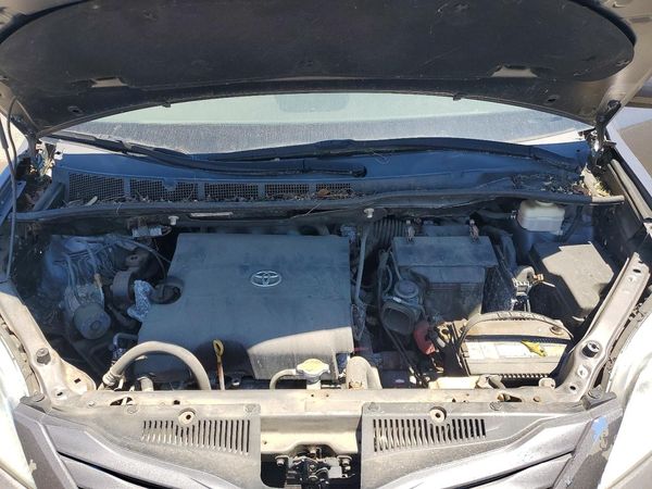 2016 TOYOTA SIENNA