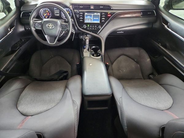 2019 TOYOTA CAMRY